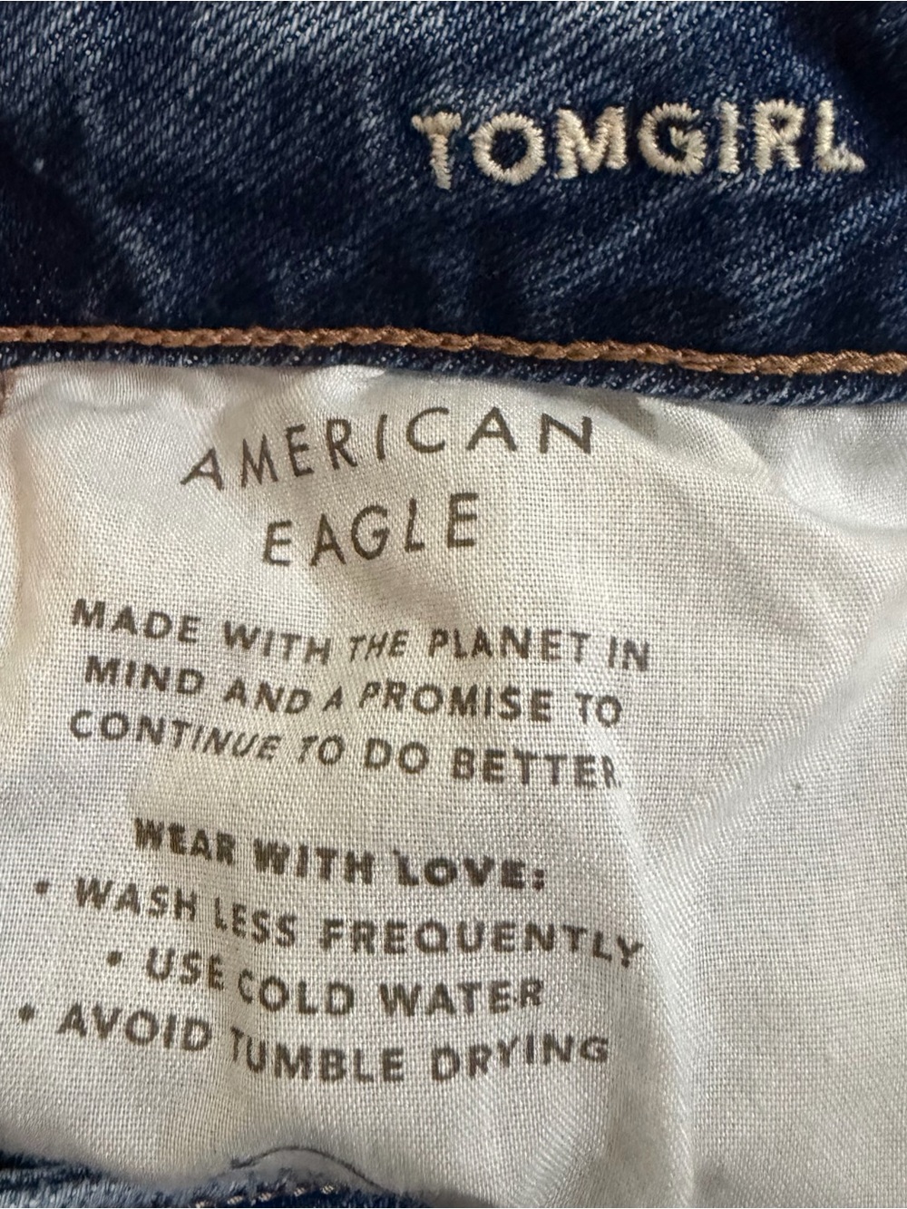 American Eagle Outfitters Tomgirl Stretch Blue Jeans Button Fly. Size 4 Short - Picture 4 of 14